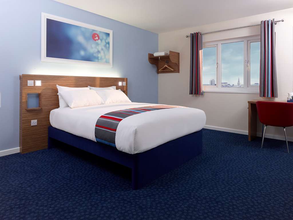 Travelodge Widnes Szoba fotó