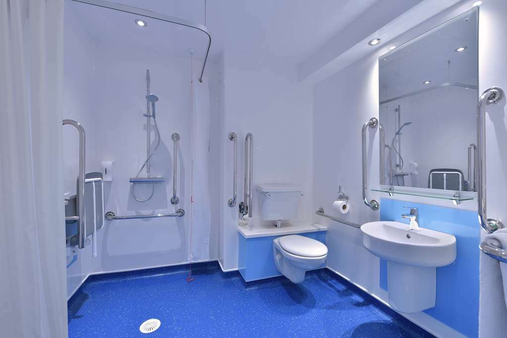 Travelodge Widnes Szoba fotó